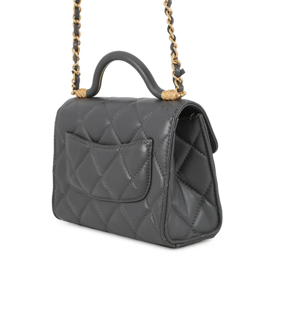 CHANEL Matelasse Chain Shoulder Bag