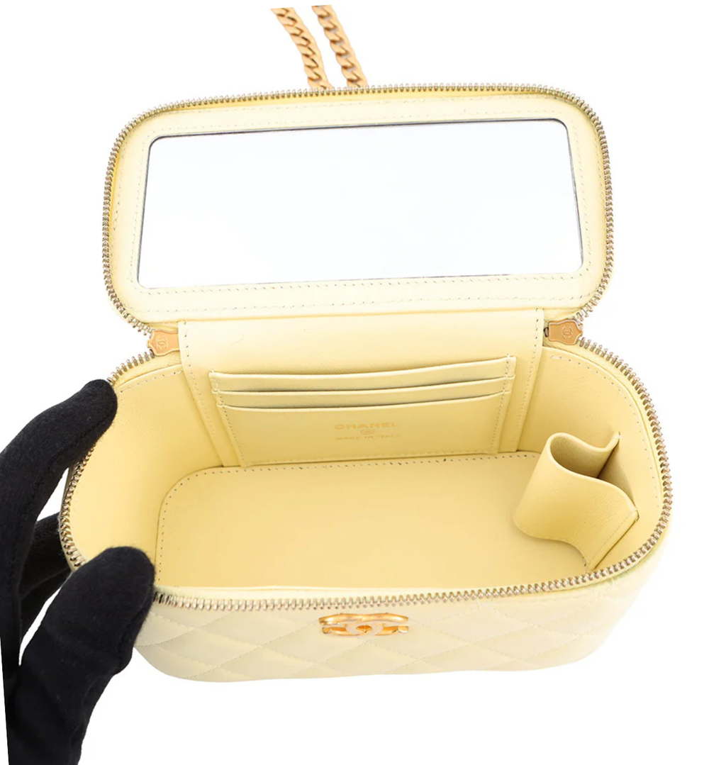 CHANEL Vanity Chain Shoulder Bag