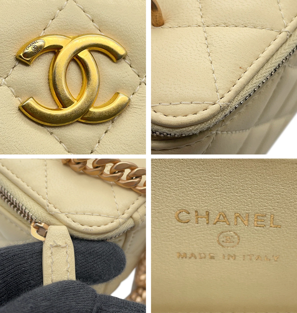 CHANEL Vanity Chain Shoulder Bag