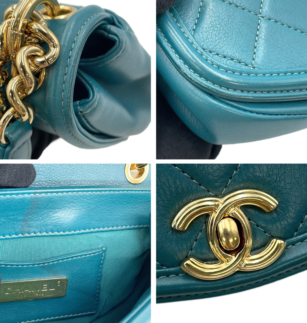 CHANEL Matelasse Green Leather Chain Shoulder Bag